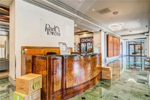 795 Hammond Dr, Atlanta, GA 30328 - Photo 2