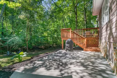 10555 Shallowford Road, Roswell, GA 30075 - Photo 38