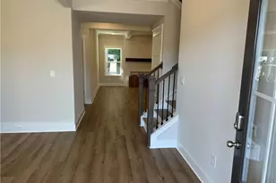 470 Winding Rose Dr, Hoschton, GA 30548 - Photo 2