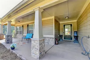 690 Lake Vista Dr, Jefferson, GA 30549 - Photo 4