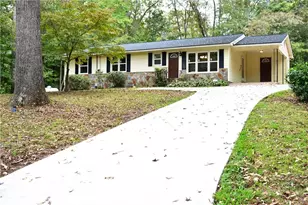 171 James St, Tallapoosa, GA 30176 - Photo 1