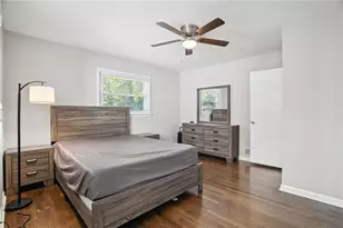 1784 Hammond Woods Cir SW, Marietta, GA 30008 - Photo 10