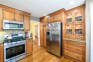 3923 Meeting St, Duluth, GA 30096 - Photo 16