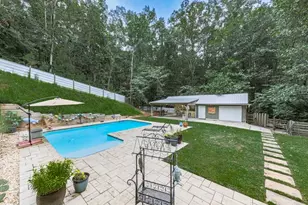 819 Victoria Pl, Woodstock, GA 30189 - Photo 12