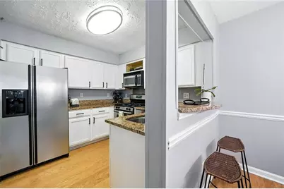 3940 Riverlook Parkway SE #103, Marietta, GA 30067 - Photo 8