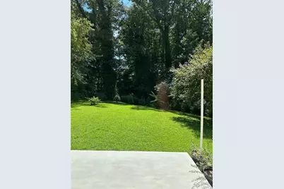 3004 Wanda Circle SW, Atlanta, GA 30315 - Photo 6