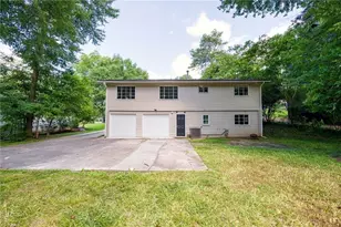 4293 Rickenbacker Way NE, Atlanta, GA 30342 - Photo 26