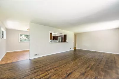 4293 Rickenbacker Way NE, Atlanta, GA 30342 - Photo 8