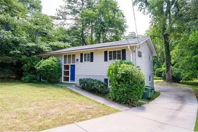 4293 Rickenbacker Way NE, Atlanta, GA 30342 - Photo 2