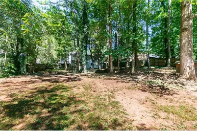 1411 Indian Way NW, Lilburn, GA 30047 - Photo 40