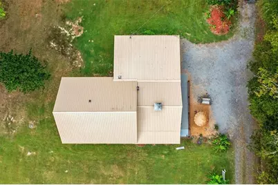 241 Riverbend Dr, Plainville, GA 30733 - Photo 4