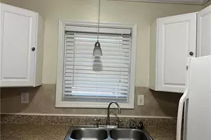 6435 Connell Rd, Atlanta, GA 30349 - Photo 12