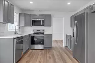 4447 Lake Breeze Dr, Stone Mountain, GA 30083 - Photo 14