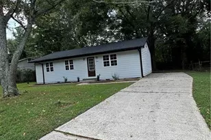 1729 W Austin Rd, Decatur, GA 30032 - Photo 1