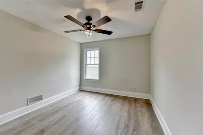 5880 April Drive, Sugar Hill, GA 30518 - Photo 42