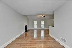 5880 April Dr, Sugar Hill, GA 30518 - Photo 14