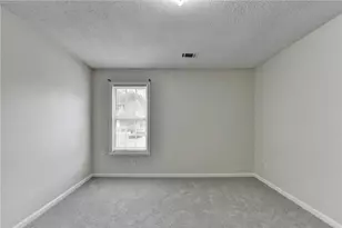 5880 April Dr, Sugar Hill, GA 30518 - Photo 26