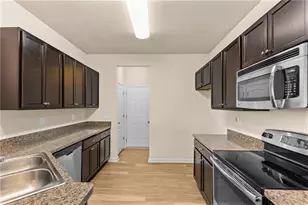219 Bobbie Way, Woodstock, GA 30189 - Photo 8