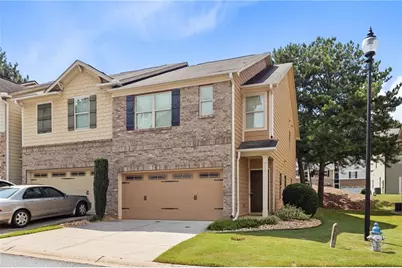 219 Bobbie Way, Woodstock, GA 30189 - Photo 2