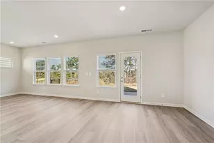 2845 Aralynn Wy, College Park, GA 30337 - Photo 6