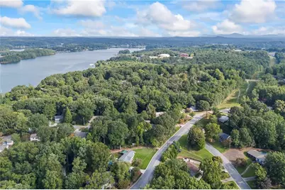 684 Honeysuckle Road, Gainesville, GA 30501 - Photo 52