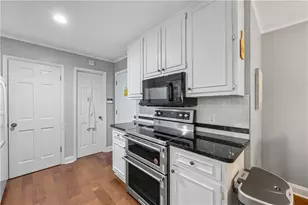 684 Honeysuckle Rd, Gainesville, GA 30501 - Photo 16