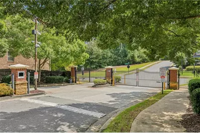 6879 Downs Avenue, Johns Creek, GA 30097 - Photo 34