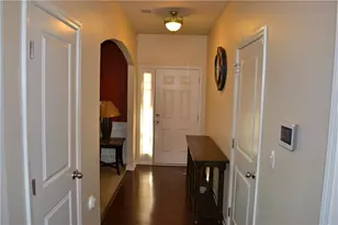 5037 Saphire Ct, Douglasville, GA 30135 - Photo 2