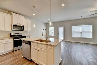 212 Station Overlook Drive, Auburn, GA 30011 - Photo 4