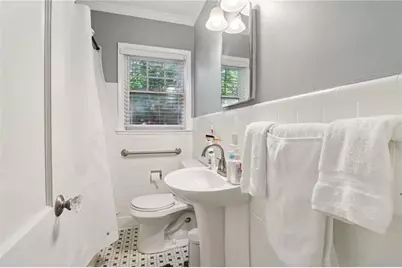 2267 Melante Drive NE, Atlanta, GA 30324 - Photo 18