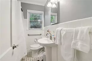 2267 Melante Dr NE, Atlanta, GA 30324 - Photo 18