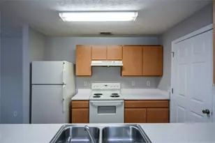 7302 Fairington Village Dr, Lithonia, GA 30038 - Photo 16