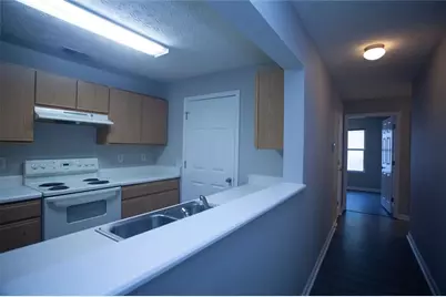 7302 Fairington Village Drive #7302, Lithonia, GA 30038 - Photo 8