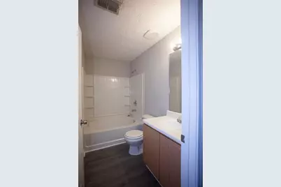 7302 Fairington Village Drive #7302, Lithonia, GA 30038 - Photo 14