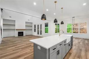 7252 Creekside Way, Jefferson, GA 30549 - Photo 12