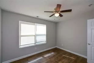 8304 Fairington Village Dr, Lithonia, GA 30038 - Photo 24