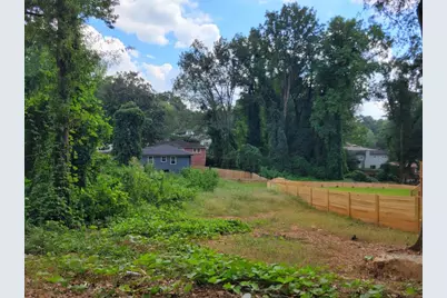 1496 Joseph E Boone Boulevard NW, Atlanta, GA 30314 - Photo 4