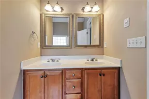 2664 Rosemary St NW, Atlanta, GA 30318 - Photo 32