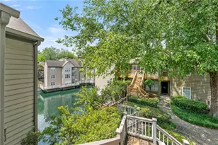 610 Mill Pond Dr, Smyrna, GA 30082 - Photo 6