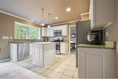 7335 Lytham Trace, Cumming, GA 30041 - Photo 8