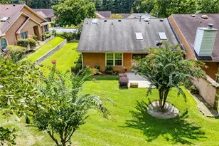 7125 Woodridge Ln, Union City, GA 30291 - Photo 4