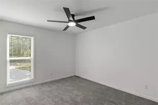 1060 Deer Chase Ct, Stone Mountain, GA 30088 - Photo 18