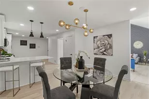 1060 Deer Chase Ct, Stone Mountain, GA 30088 - Photo 12