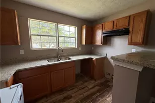 145 Chandler Field Dr, Covington, GA 30016 - Photo 10