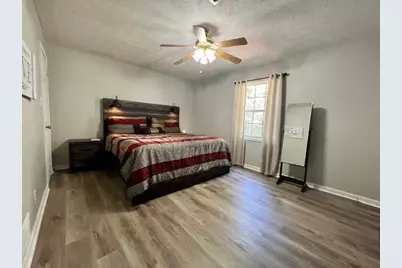 1372 Sir Knights Way, Lawrenceville, GA 30045 - Photo 18