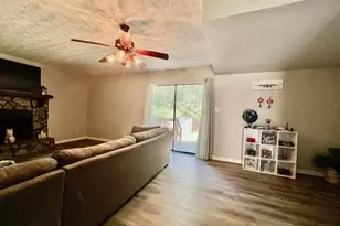 1372 Sir Knights Way, Lawrenceville, GA 30045 - Photo 28