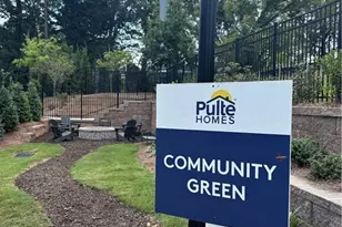 2551 Astaire Ct NW, Atlanta, GA 30318 - Photo 20