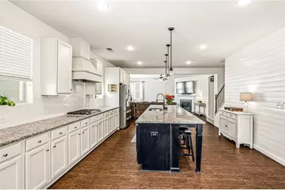 5550 Mirror Lake Drive, Cumming, GA 30028 - Photo 6