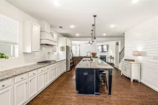 5550 Mirror Lake Dr, Cumming, GA 30028 - Photo 6