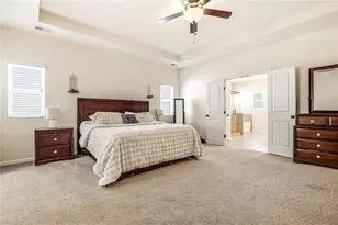 5550 Mirror Lake Dr, Cumming, GA 30028 - Photo 10